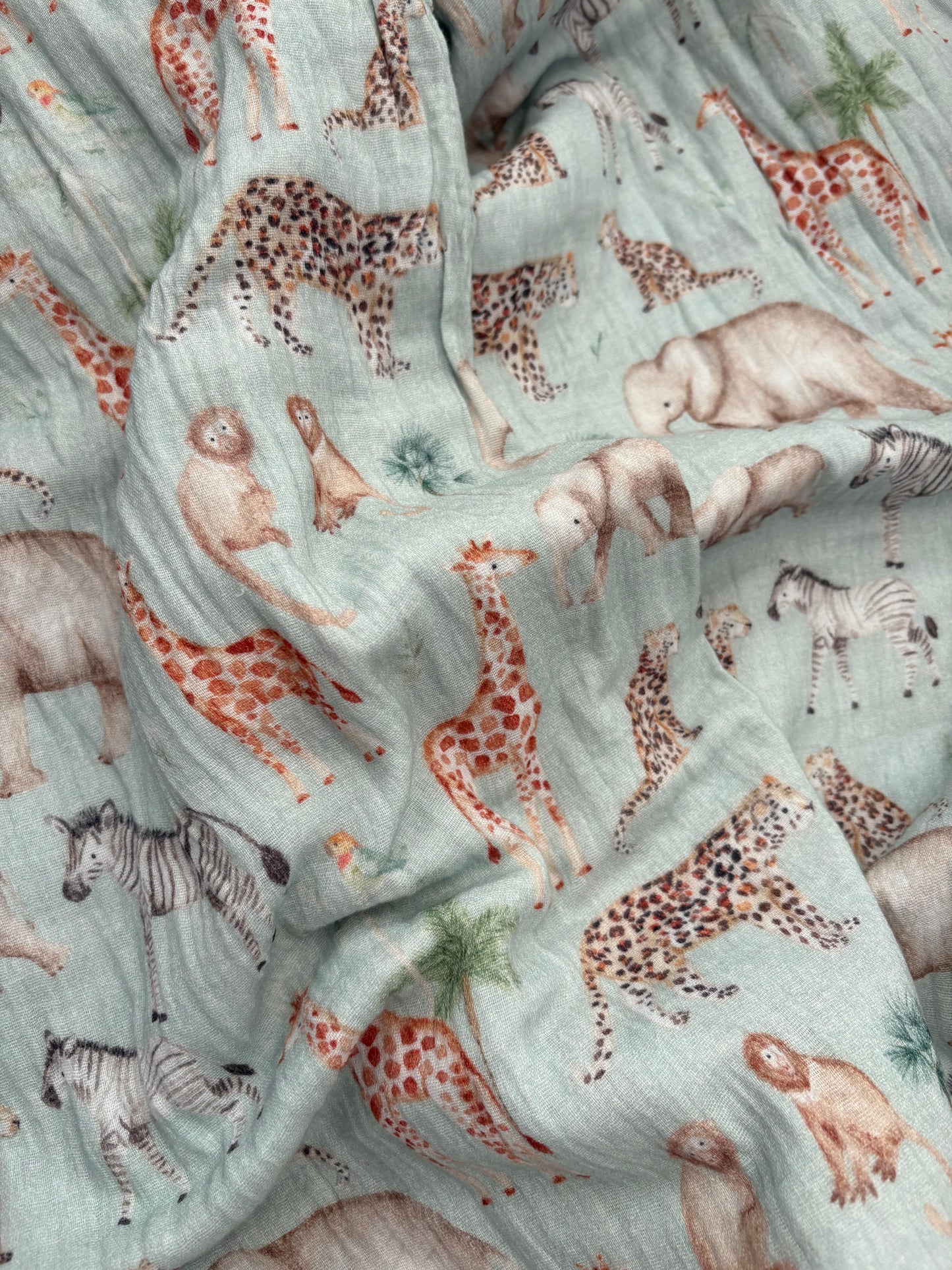 LARGE BLANKET - FLUFFY AND DOUBLE MUSLIN
