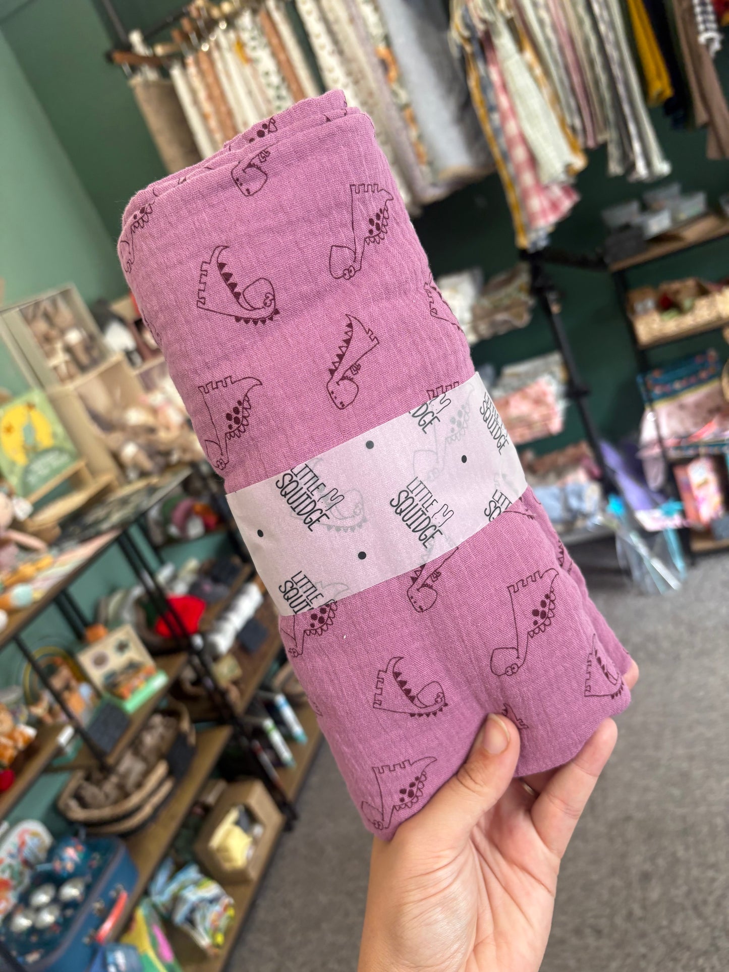SWADDLE