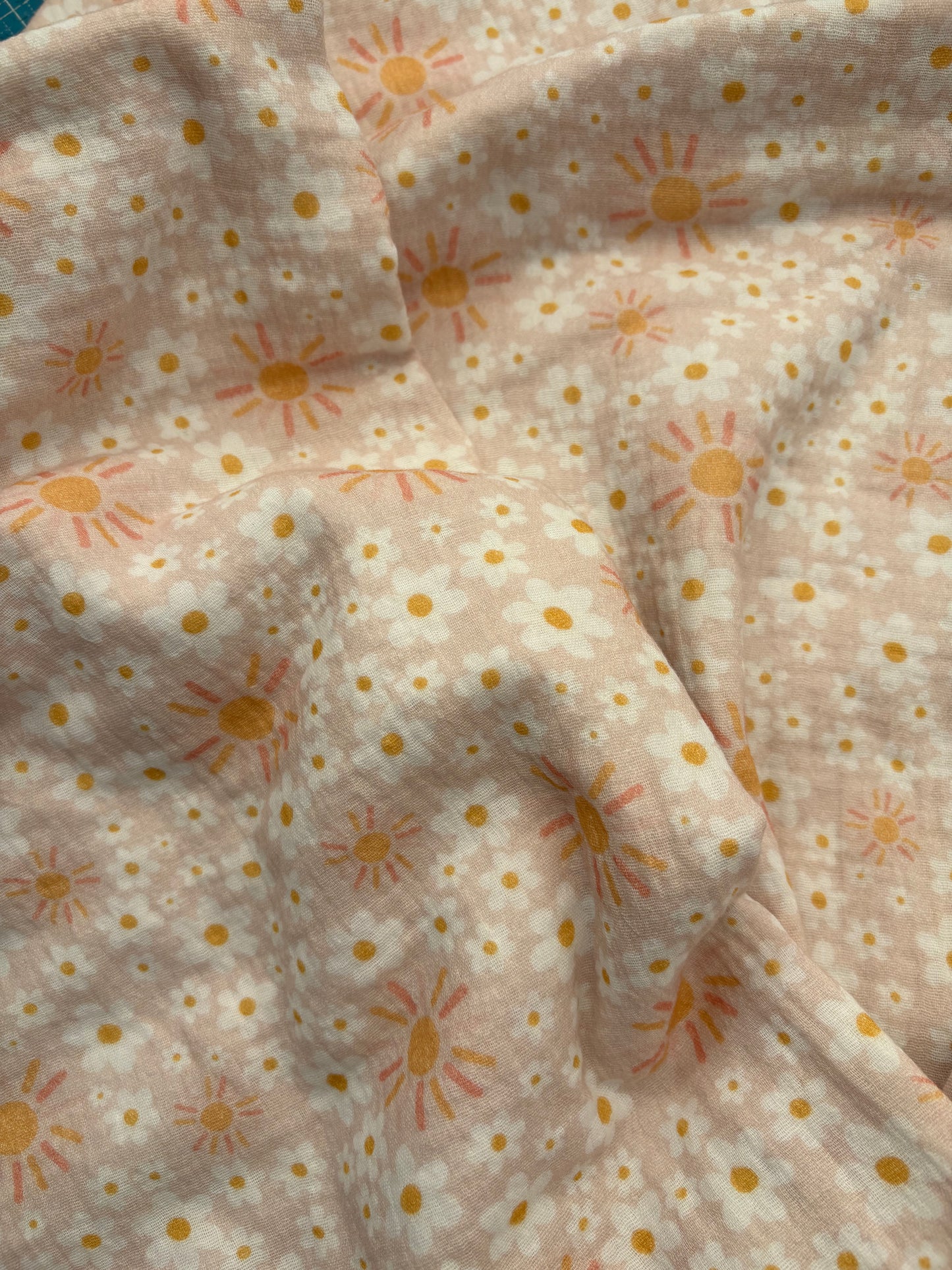 LARGE BLANKET - FLUFFY AND DOUBLE MUSLIN