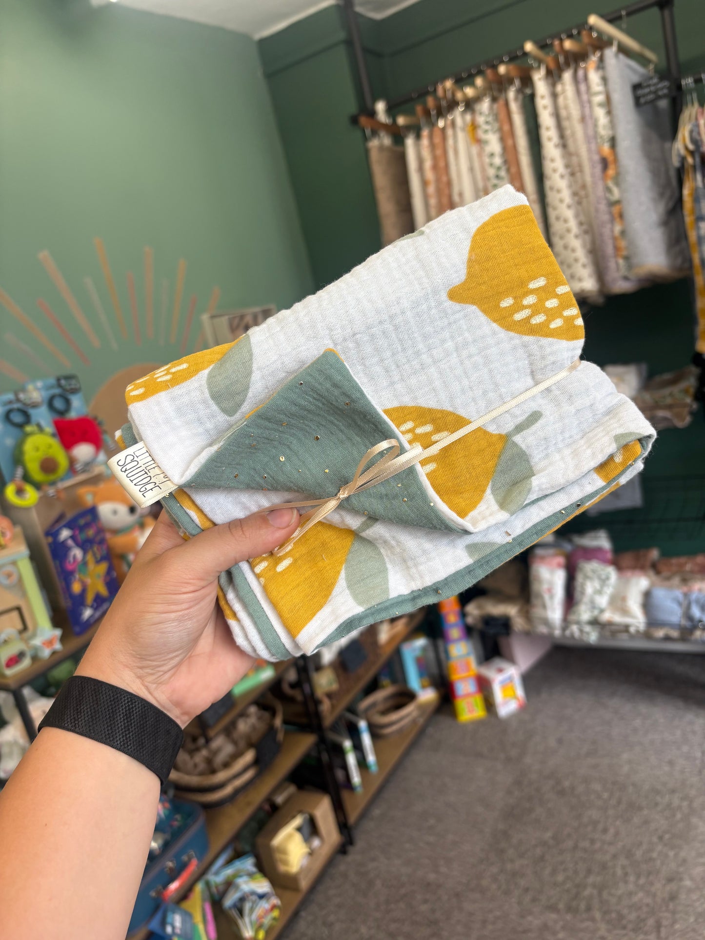 PRE MADE MIDI DOUBLE MUSLIN BLANKET