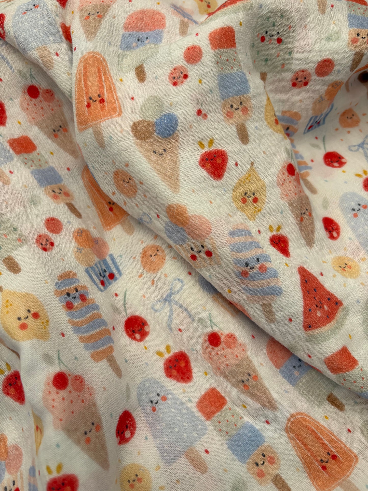 LARGE BLANKET - FLUFFY AND DOUBLE MUSLIN