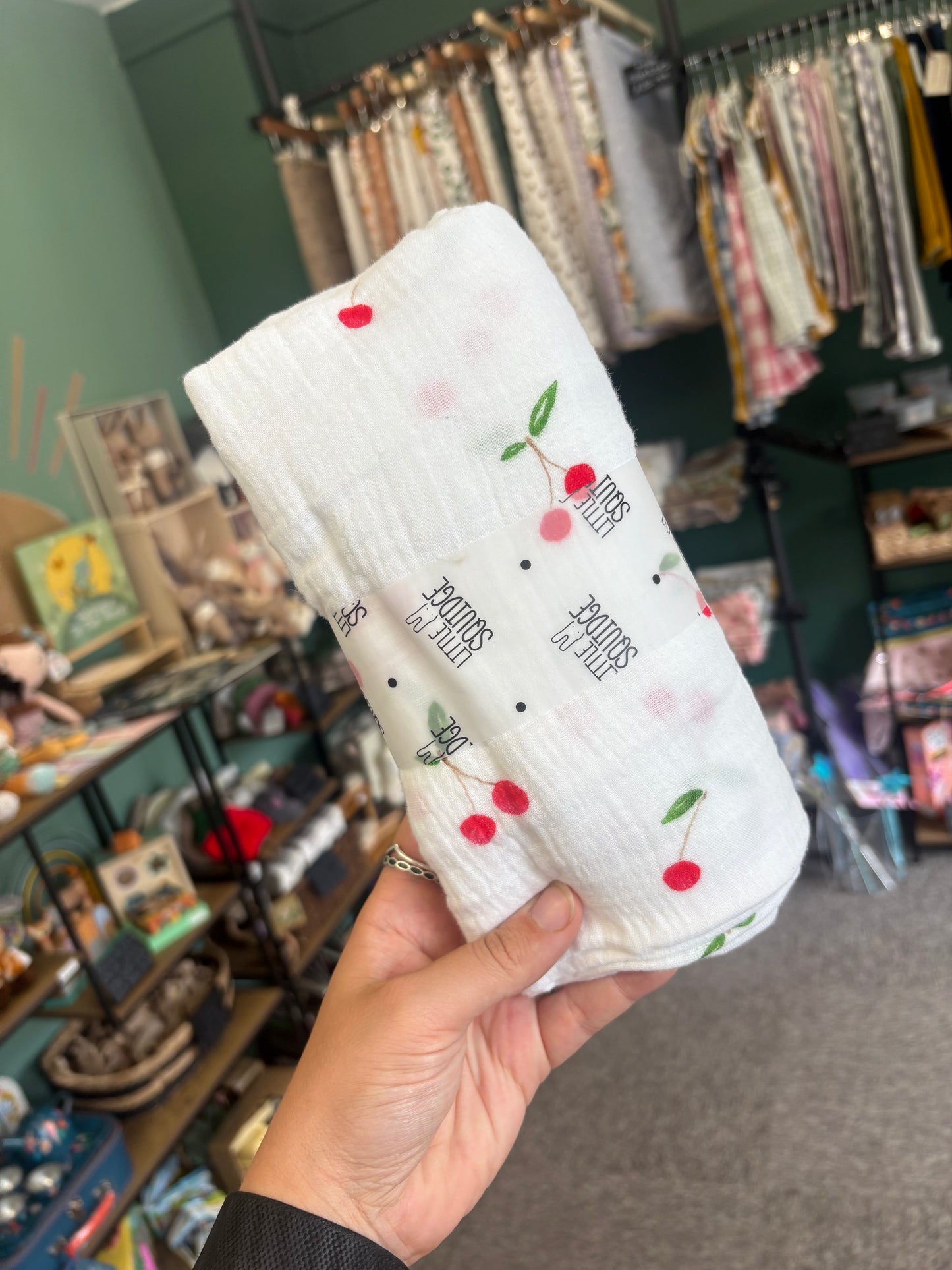 SWADDLE