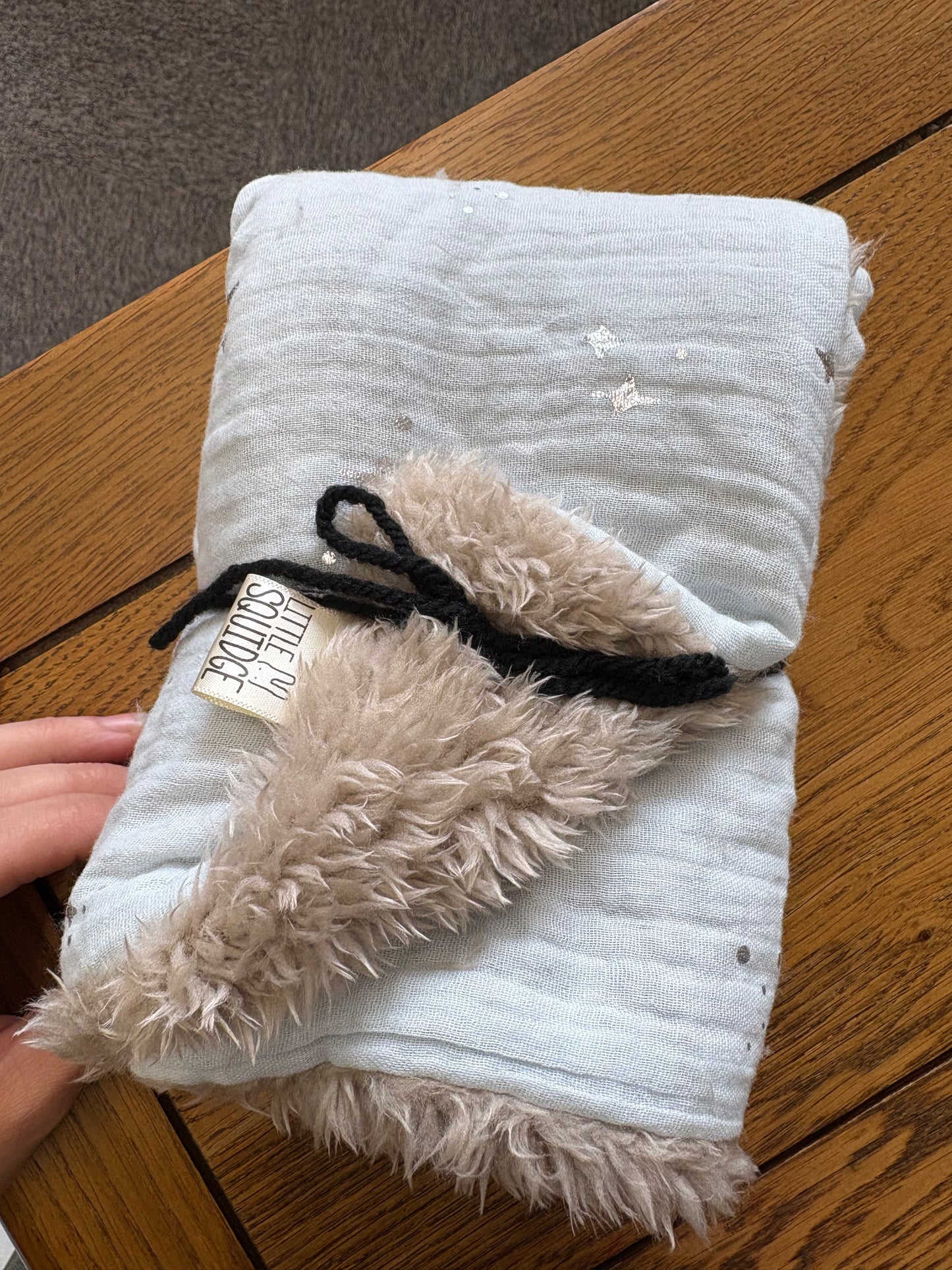MINI BLANKET
