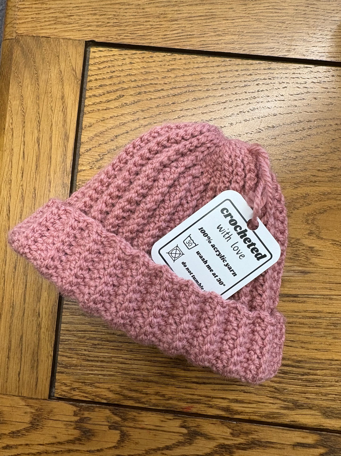 BABY HATS BY AMELIAJOYCROCHET