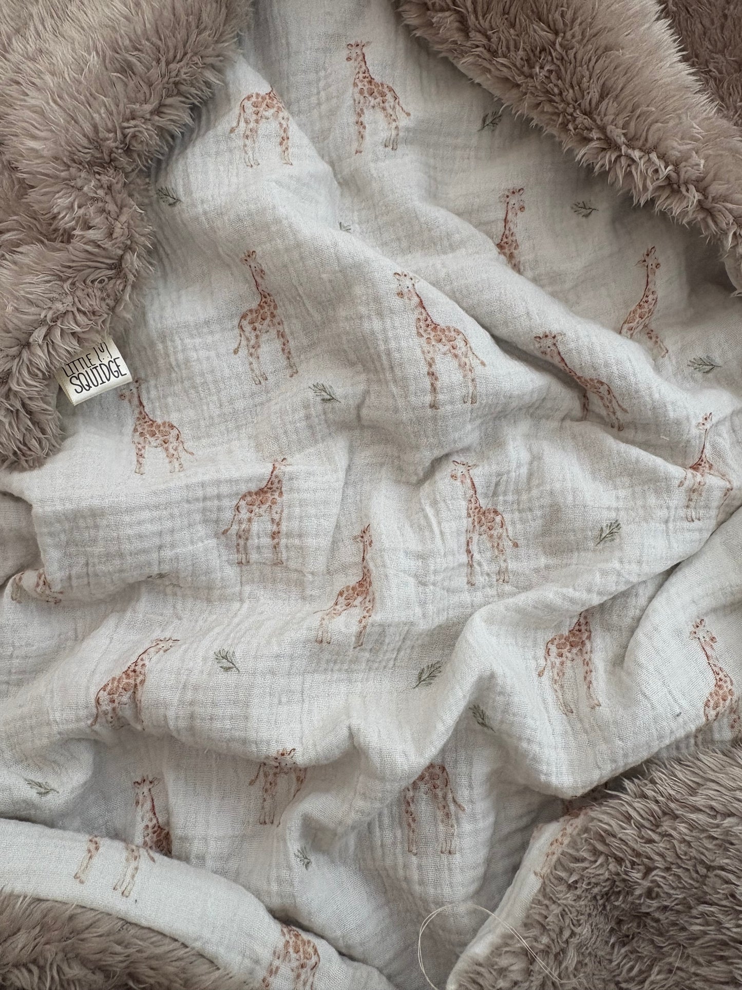 SUMMER PRE MADE DROP - FLUFFY BLANKETS
