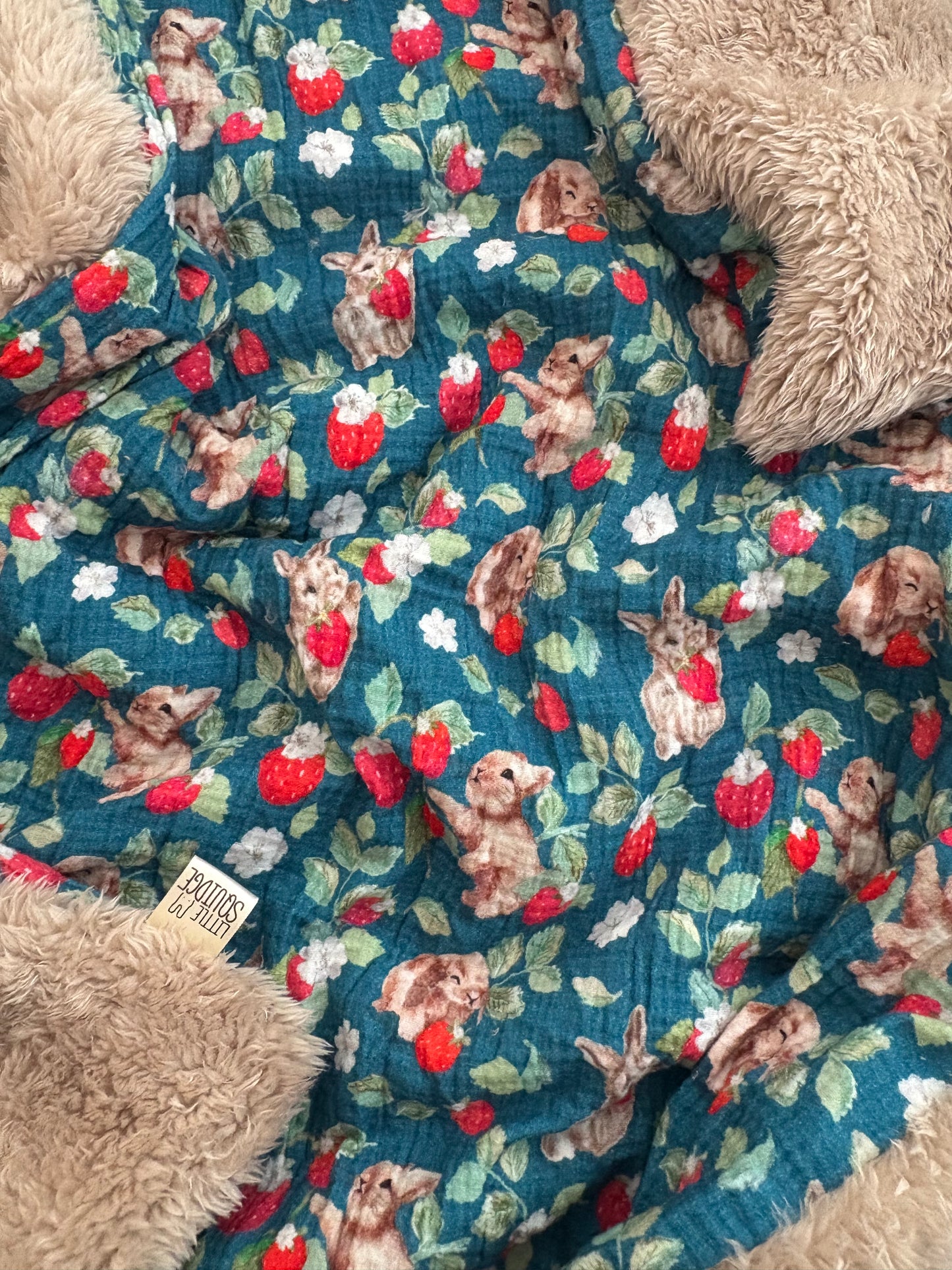 SUMMER PRE MADE DROP - FLUFFY BLANKETS