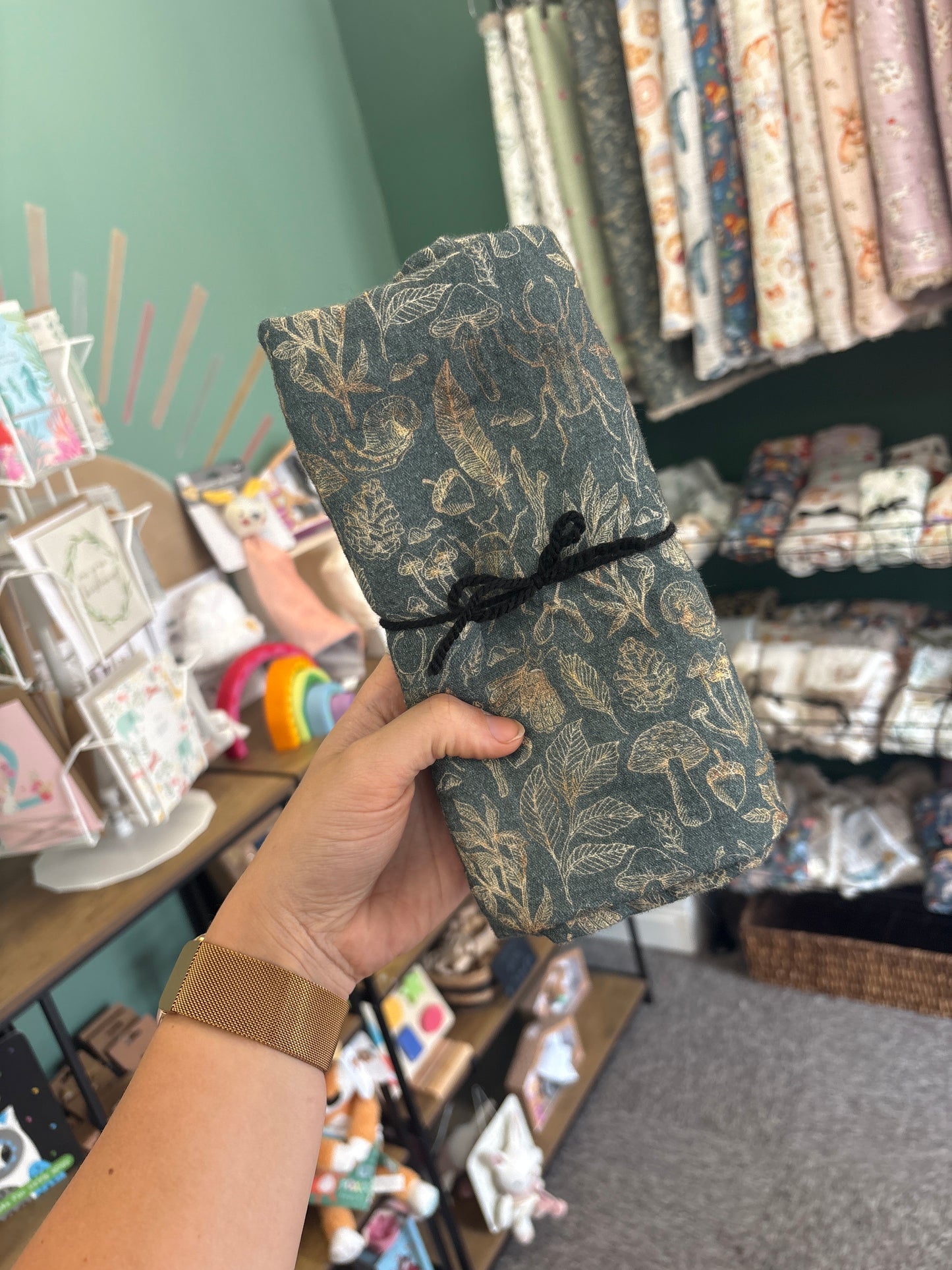 XL MUSLINS