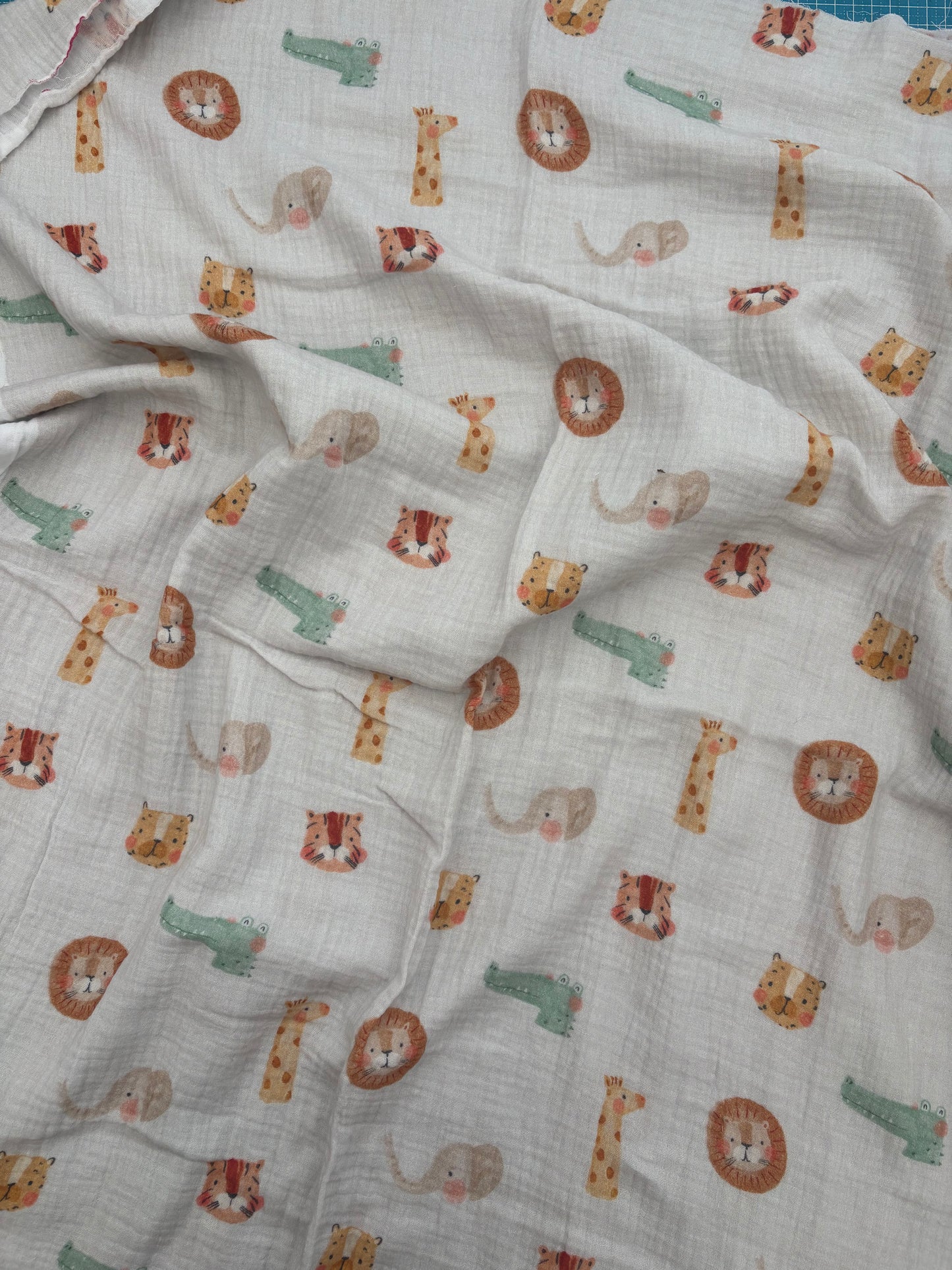 PRE MADE MIDI FLUFFY BLANKET