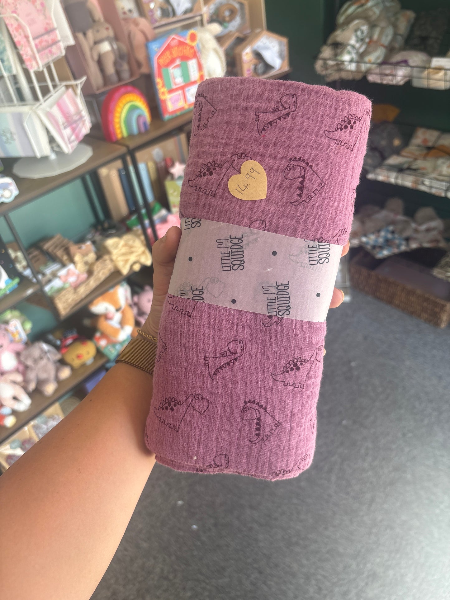XL MUSLINS & SWADDLES