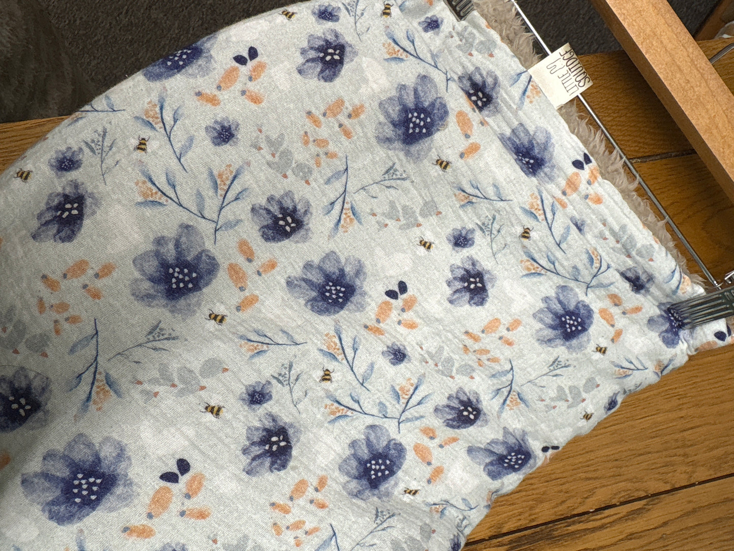 PRE MADE MIDI FLUFFY BLANKET