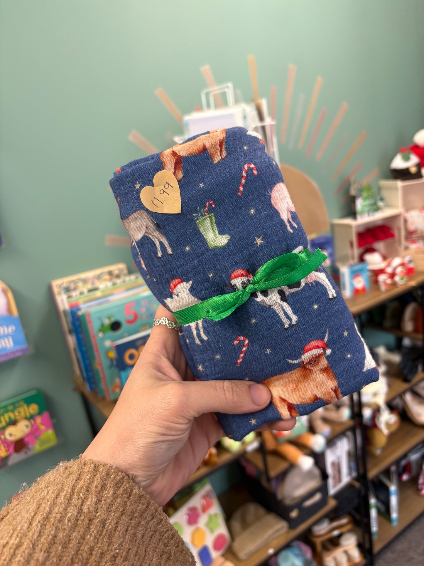 XL Christmas muslins