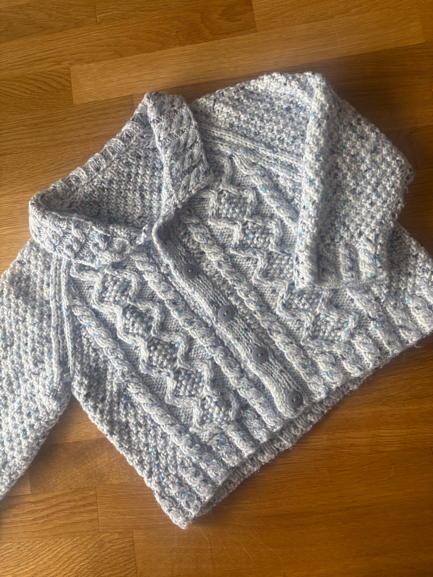 Knitted & Crochet cardigans/jackets