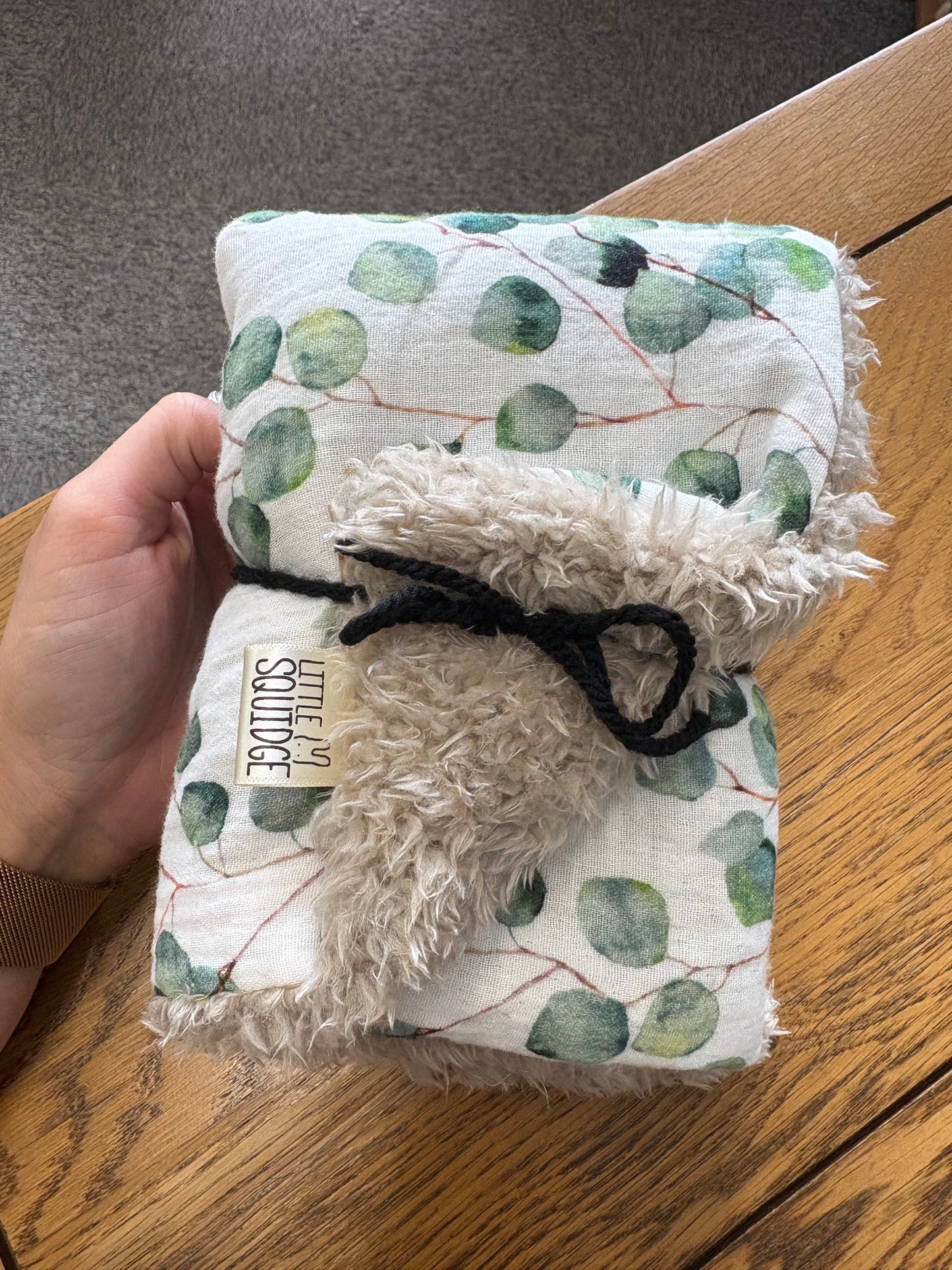 MINI BLANKET