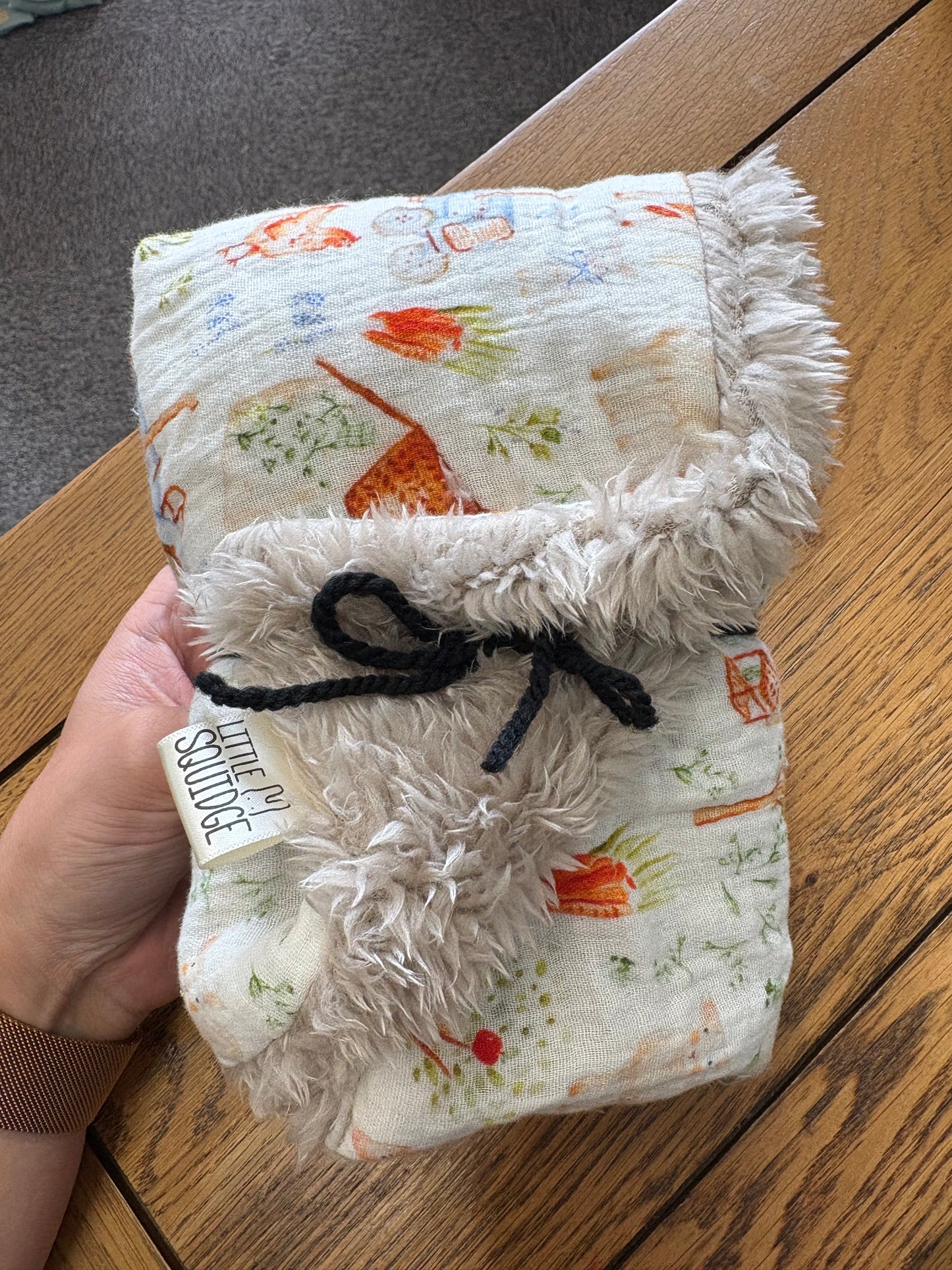 MINI BLANKET