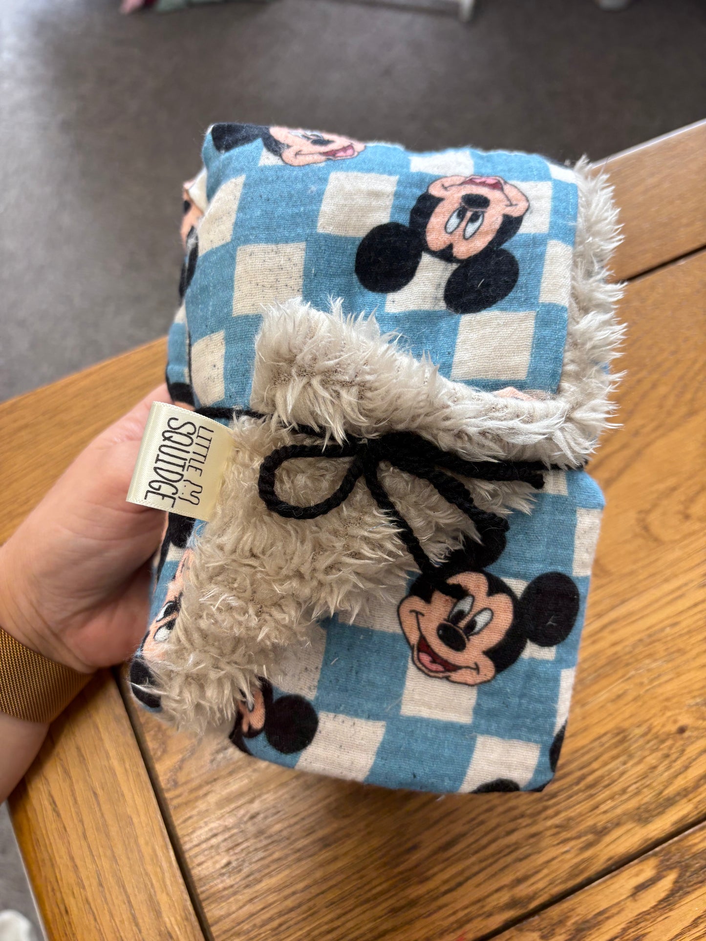 MINI BLANKET
